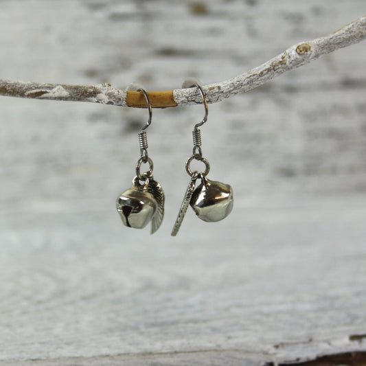 Engelsrufer Ohrringe mit Glöckchen und Flügel – Himmlischer Schmuck