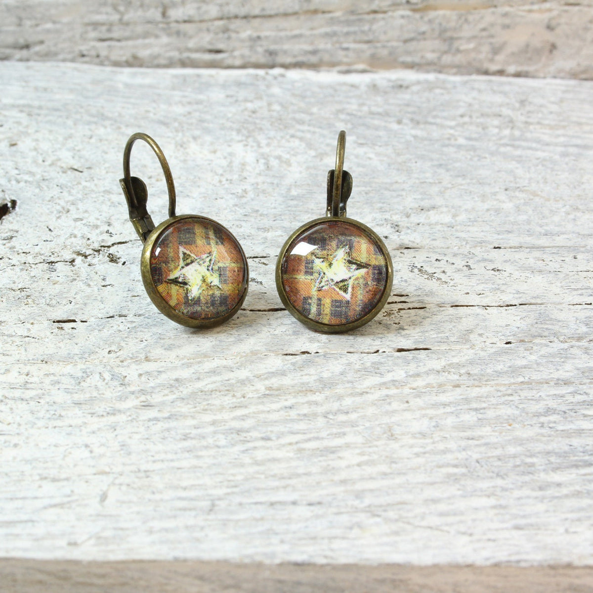 Bronze Ohrhänger mit Stern-Design in Braun und Beige – Einzigartige Brisur Ohrringe