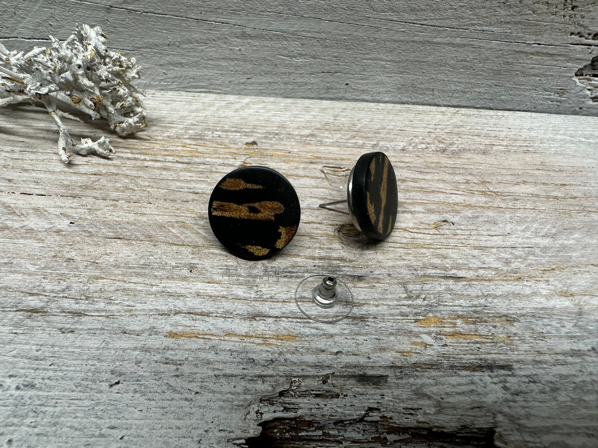 Minimalistische Ohrstecker aus Edelstahl und Holz – Elegante Ohrringe in Schwarz-Braun