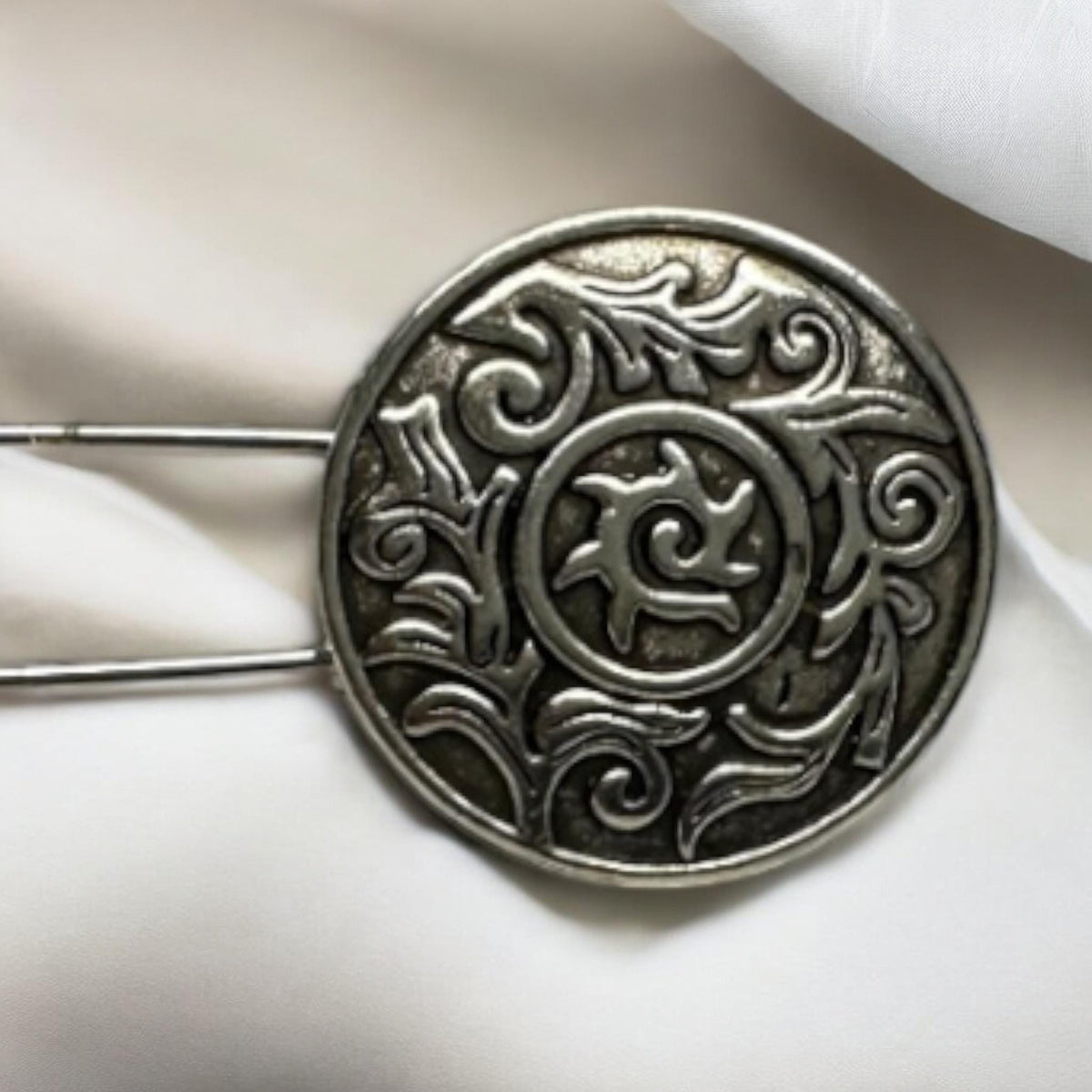 Nahaufnahme des keltischen Ornaments mit Rankenmuster